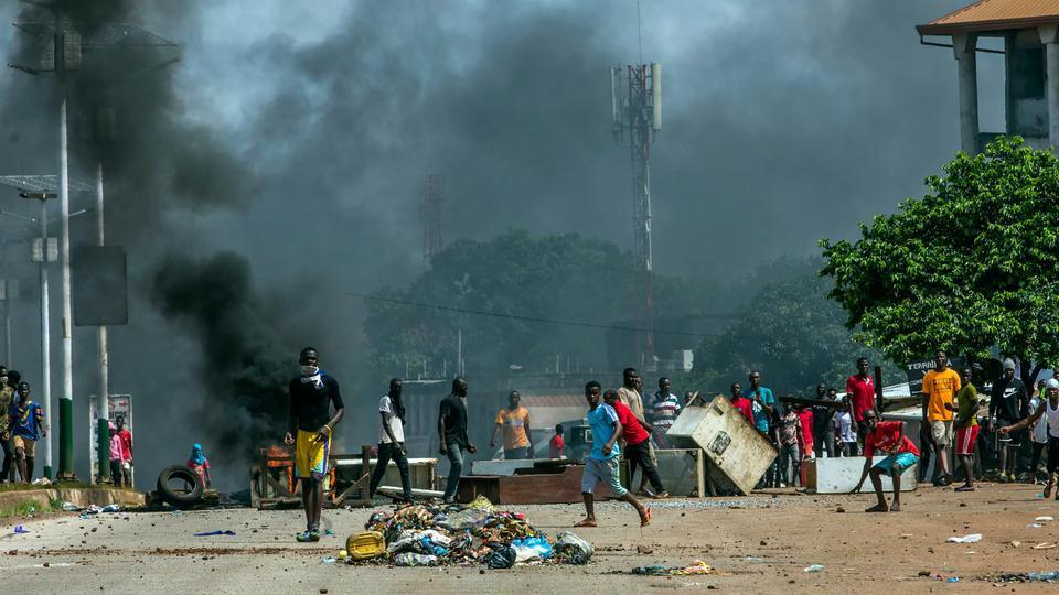 Feature News: Guinea braces for further unrest as opposition contests election results