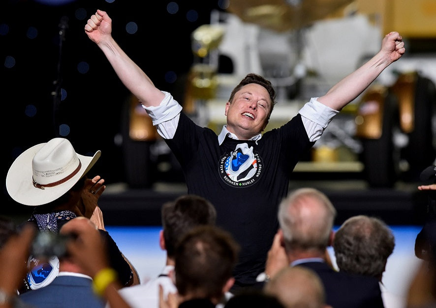 Feature News: South African-Born Elon Musk Dethrones Jeff Bezos To Become The Richest Man In The World