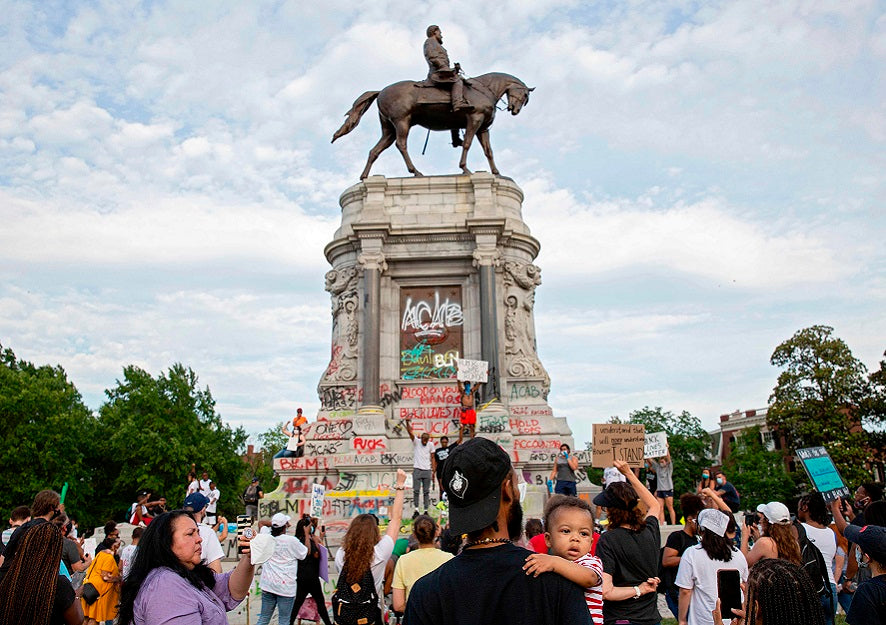 Feature News: Towering Statue of Confederate Gen. Robert E. Lee in Richmond Can Be Removed